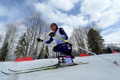 Paralympic mùa Đông Sochi: Chuyện cảm động của VĐV có hai bà mẹ