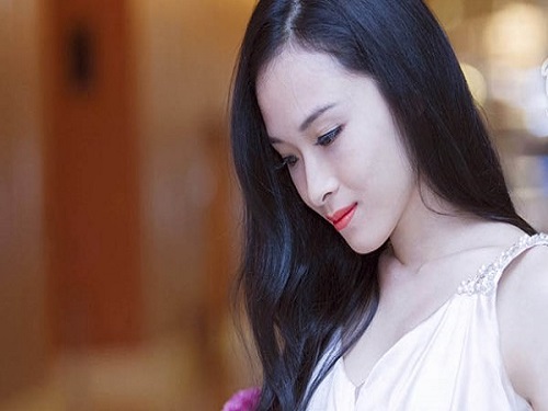 Hoa hậu Phương Nga sẽ hầu tòa vào ngày 21/9?