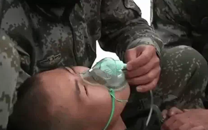 NÓNG: Giao tranh đẫm máu giữa Quân đội Ấn Độ và Trung Quốc - Thương vong lớn