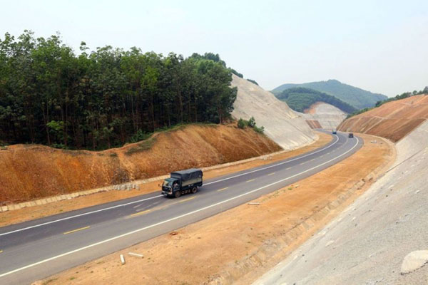 Nhà đầu tư châu Âu - một 'ẩn số' trên cao tốc Bắc - Nam?