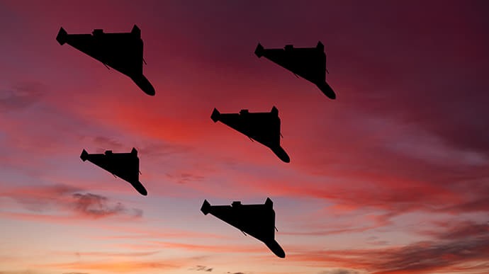 Bầy UAV tấn công cơ sở lưu trữ nhiên liệu, chiến đấu cơ MiG-29 rơi