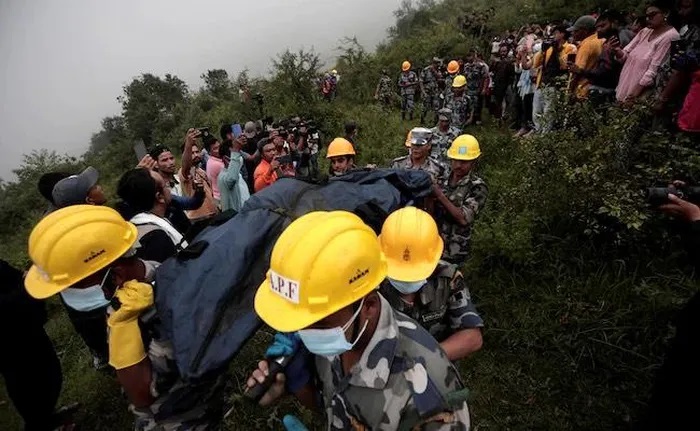 Rơi trực thăng ở Nepal, toàn bộ hành khách thiệt mạng