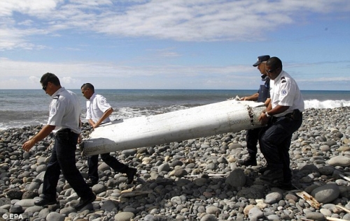Hình ảnh vệ tinh cho thấy xác MH370 đang ở Mũi Hảo Vọng?