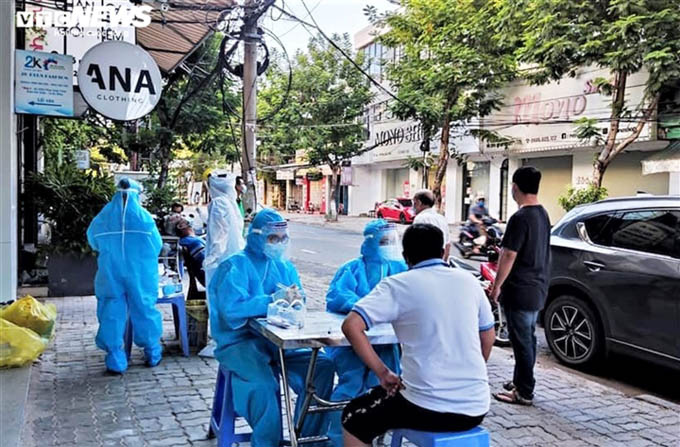 Đà Nẵng thêm 30 ca mắc COVID-19, 4 ca cộng đồng chưa rõ nguồn lây