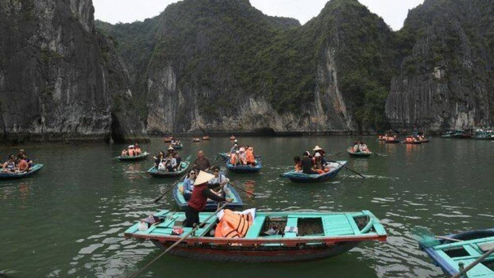 Lật đò ở vịnh Hạ Long, nữ du khách tử vong ngày mùng 1 Tết