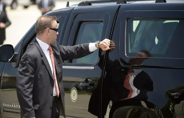 Những chiếc xe đặc biệt trong đoàn xe hộ tống Tổng thống Trump