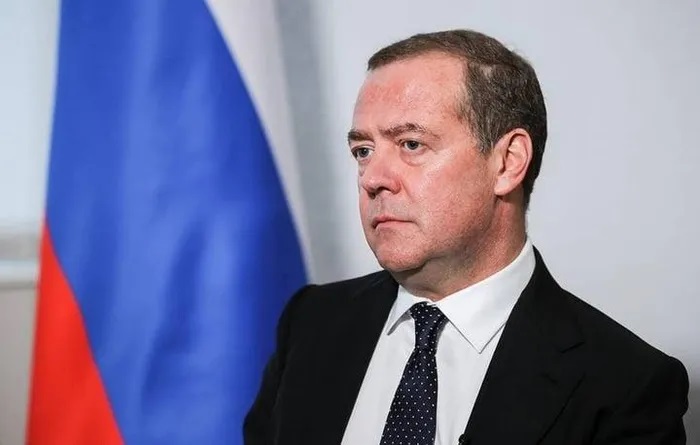 Ông Medvedev: Điện đàm Trump-Putin quan trọng khi ''thế giới đang bên bờ vực''