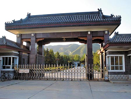 Nhà tù hạng sang Trung Quốc sắp quá tải vì cuộc chiến 