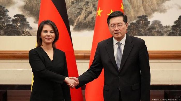 Trung Quốc khẳng định không ''bơm'' vũ khí vào xung đột ở Ukraine
