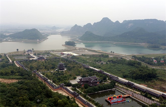 Ngôi chùa lớn nhất Đông Nam Á nhìn từ trên cao