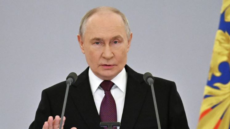 Tổng thống Nga Putin: Vụ LLVT Ukraina tập kích Starobelsk mâu thuẫn với đề nghị gặp mặt của Zelensky