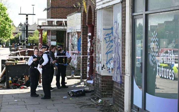 Cảnh sát Anh điều tra loạt vụ phóng hỏa nhắm vào người Do Thái