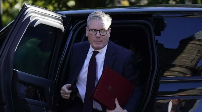 Thủ tướng Anh Starmer bất lực trước khủng hoảng sâu sắc: Nước Anh chìm trong bế tắc