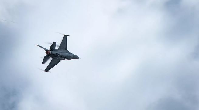 Ba Lan xác nhận tên lửa từ tiêm kích F-16 rơi trúng nhà dân ở khu vực phía Đông