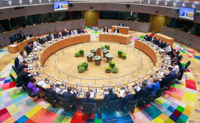 Hội nghị thượng đỉnh EU: Đương đầu khủng hoảng kép