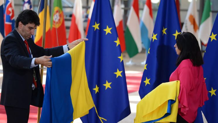 Lời chuyên gia: Các nước EU sẽ dùng mọi lý do để không cho Kiev gia nhập khối