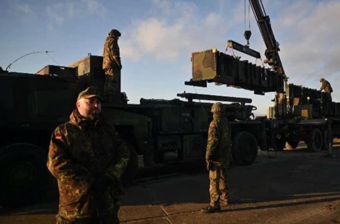 Những lỗ hổng nghiêm trọng khiến châu Âu tha thiết nhờ cậy Mỹ