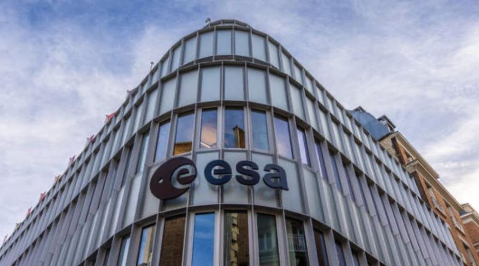 Châu Âu huy động ngân sách khổng lồ, quân sự hóa cơ quan vũ trụ