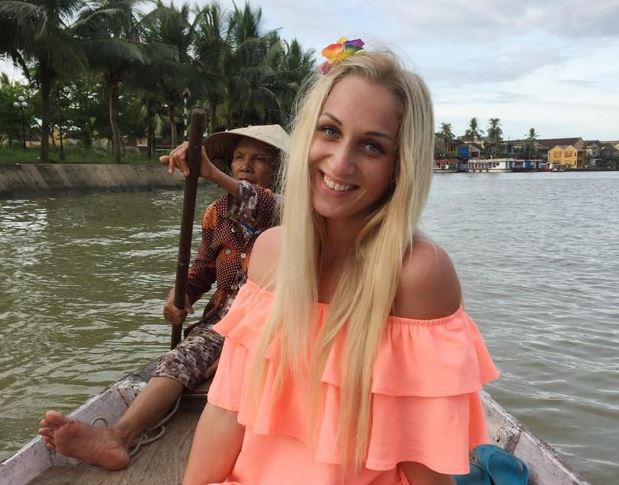 Vợ chồng người Nga 4 năm sống ở Việt Nam, nhớ mãi 3 lần được hàng xóm giúp đỡ