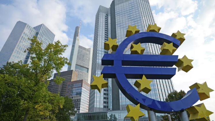 Nợ công của Pháp và Ý đã vượt quá 3 nghìn tỷ euro
