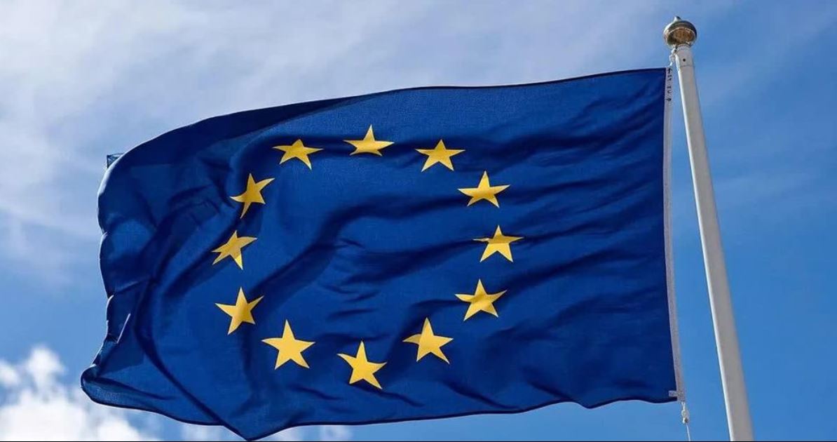 Ba Lan bác ý tưởng thành lập quân đội chung EU của Tổng thống Ukraine