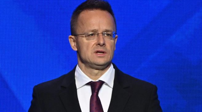 Ngoại trưởng Hungary kêu gọi EU theo gương Mỹ, tuyên bố phong trào Antifa là tổ chức khủng bố