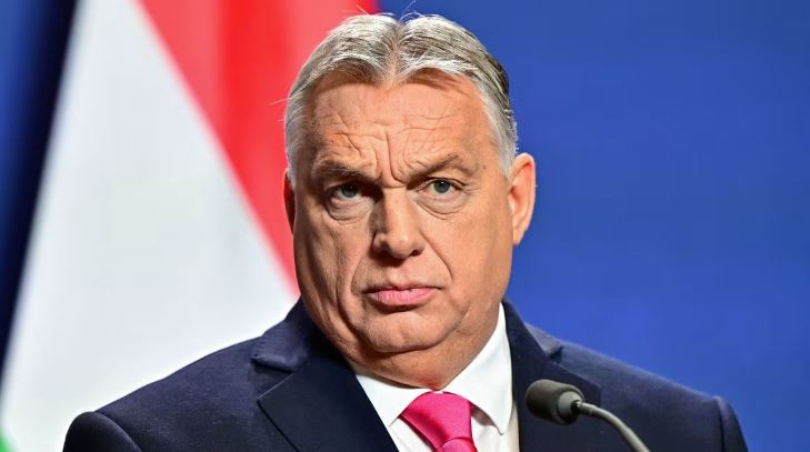 Thủ tướng nước thành viên EU gây tranh cãi khi thăm Nga, cảnh báo châu Âu về Ukraine