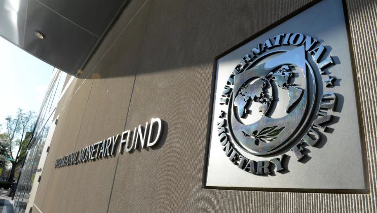 IMF: Giá dầu và khí đốt sẽ tăng 100% và 200% trong trường hợp kéo dài chiến tranh với Iran