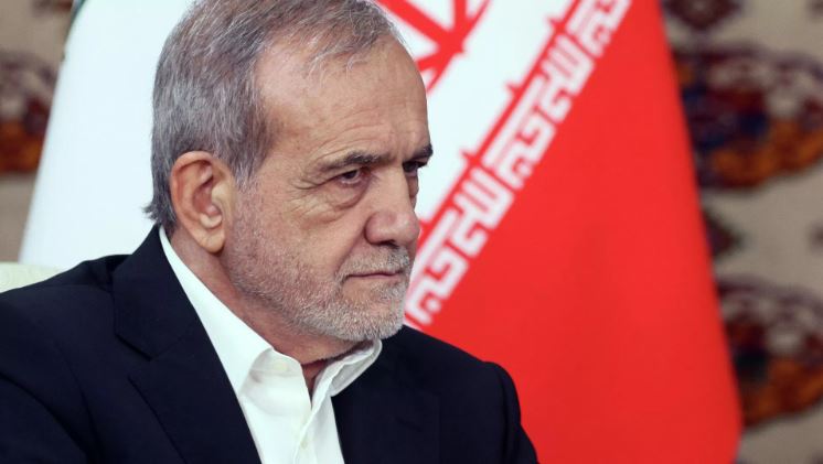 Tổng thống Iran: Hành động của Hoa Kỳ chống Tehran gây mất ổn định thị trường năng lượng