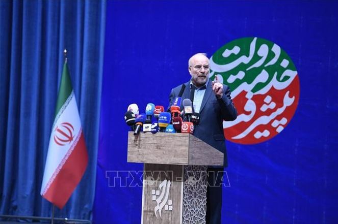 Iran dọa rút hoàn toàn khỏi thỏa thuận ngừng bắn, cáo buộc Mỹ vi phạm cam kết