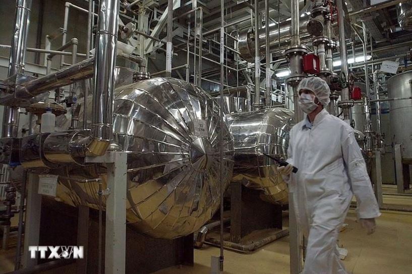 Mỹ và Israel tấn công cơ sở hạt nhân Natanz của Iran