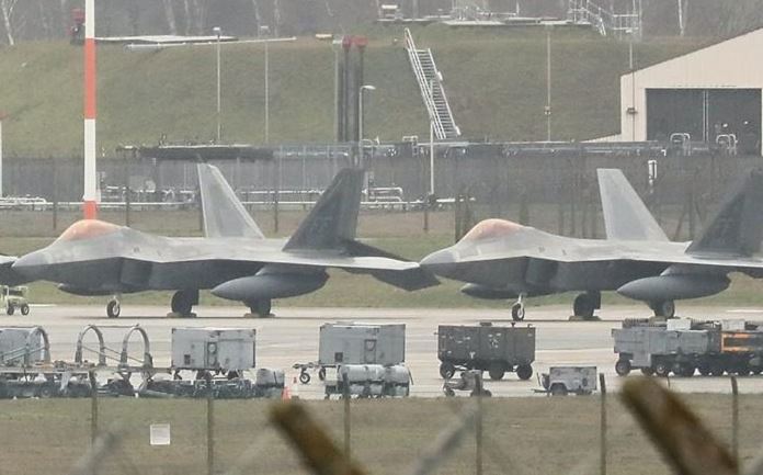 Kế hoạch tấn công Iran bị cản trở, ông Donald Trump 'quay xe' với thủ tướng Anh