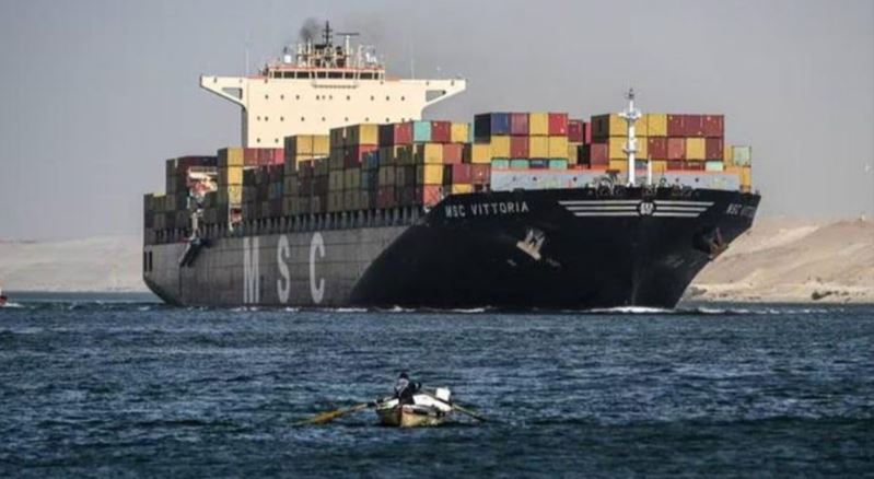 Iran đe dọa phong tỏa eo Hormuz, biển Đỏ 'thấp thỏm' và lo ngại với Việt Nam