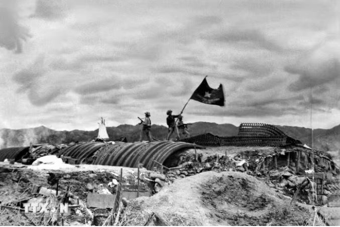 Hợp tác Việt-Nga trong lĩnh vực lưu trữ - hướng tới những trang sử mới