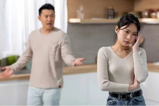 Bố mẹ vợ cho đất kèm điều kiện, chồng tôi nghe xong bỏ về không thèm lấy