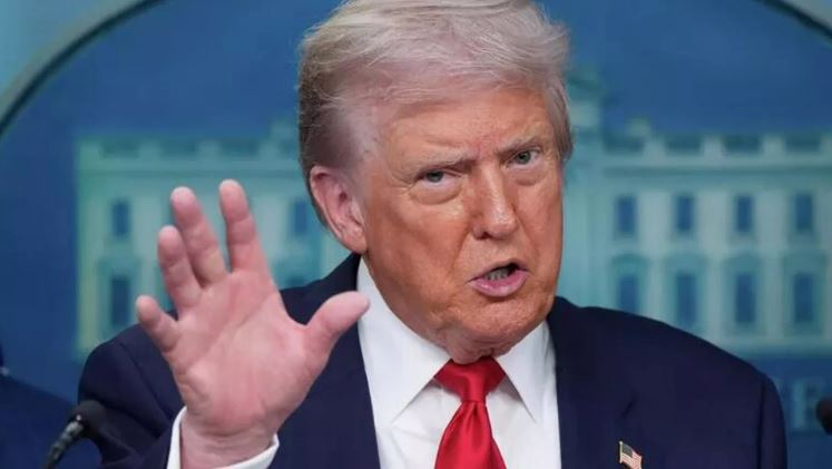 Tổng thống Trump tuyên bố giải mật tài liệu về những “lỗ hổng gây sốc” trong hệ thống bầu cử Mỹ