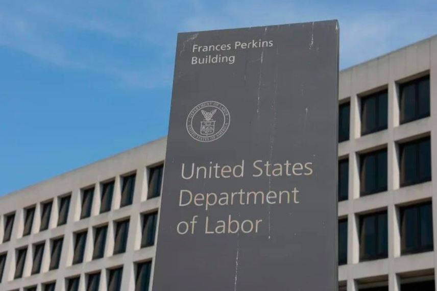 Mỹ chấm dứt 43 ngày 'tê liệt': Kinh tế chuẩn bị hứng 'cơn bão dữ liệu'?