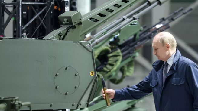 Tổng thống Putin nói về đà phát triển của Lực lượng Vũ trang Nga