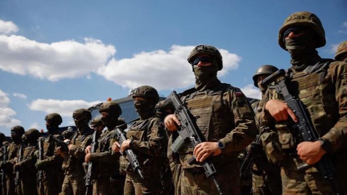 Ba thành viên NATO từ chối gửi quân đến Ukraine