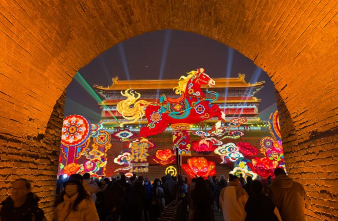 Không khí hân hoan những ngày cận Tết khắp châu Á