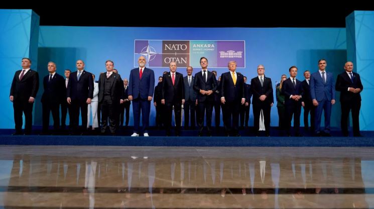 Hội nghị thượng đỉnh NATO: Phân khúc châu Âu của Khối này vẽ lộ trình chuẩn bị chiến tranh với Nga