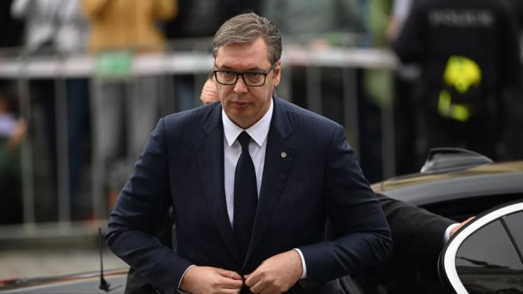 Tổng thống Serbia Vucic cảnh báo châu Âu không nên theo đuổi mục tiêu đánh bại Nga