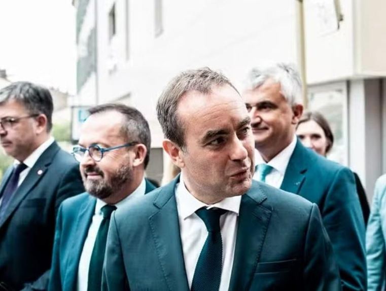 Phe cánh tả ở Pháp phản ứng dữ dội về Dự luật ngân sách 2026