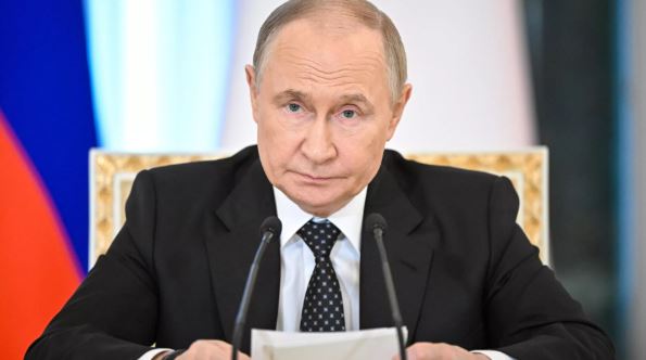 Điện Kremlin trả lời về khả năng cuộc gặp giữa Tổng thống Putin và ông Zelensky