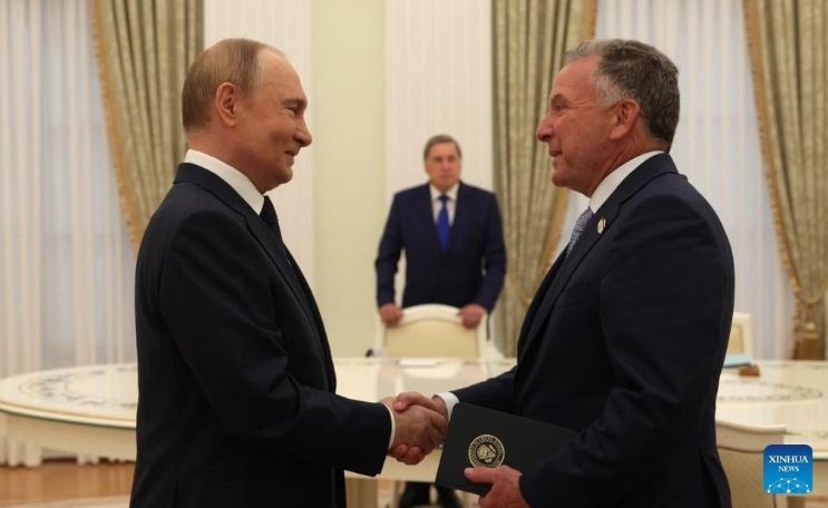 Bloomberg: Đặc phái viên của Tổng thống Mỹ Trump sẽ sớm gặp Tổng thống Nga Putin