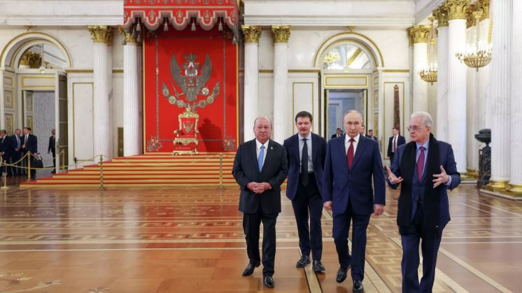 Điện Kremlin: ông Putin thích tự tay giới thiệu kho báu của Bảo tàng Hermitage cho khách