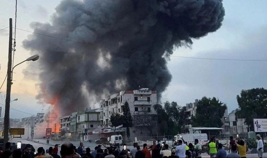 Israel không kích dữ dội vào Lebanon