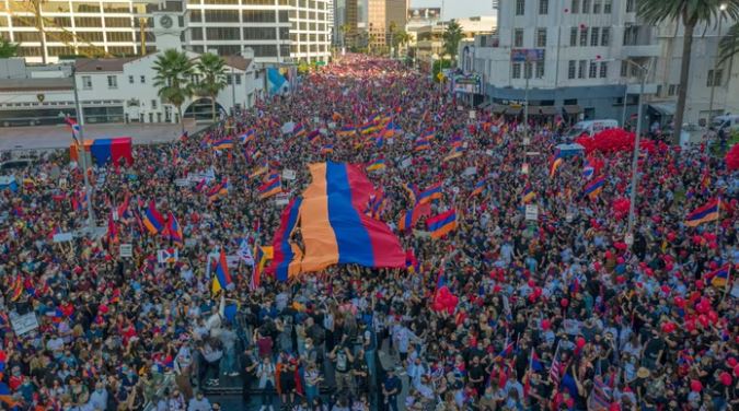 Nga lên tiếng gay gắt, cáo buộc phương Tây thao túng chính trường Armenia