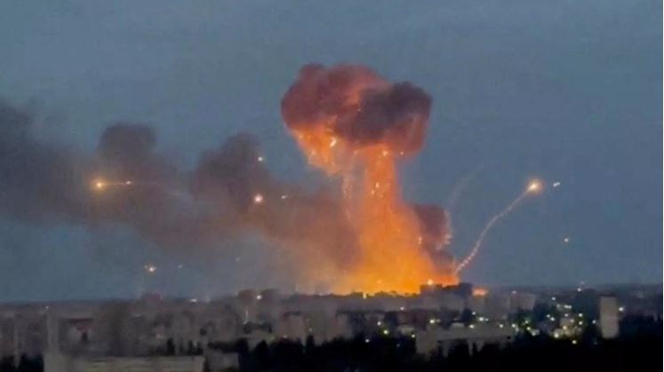 Nga giáng đòn tấn công vào siêu kho vũ khí bí mật của NATO ngay sát Kiev?