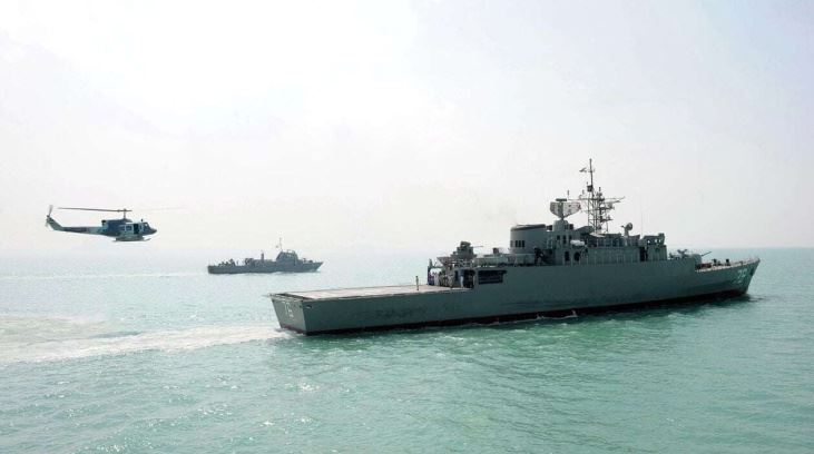 Iran tấn công 4 tàu chiến ở Vịnh Ba Tư